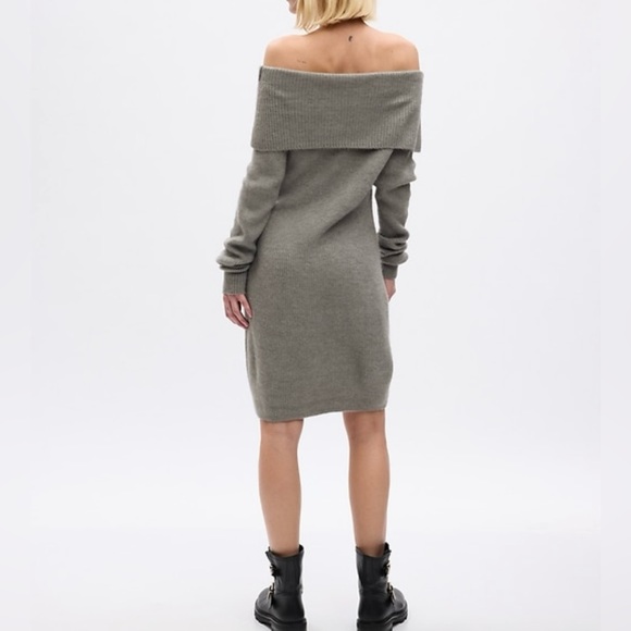 Gap Women Off Shoulder Mini Sweater Dress (Size: M) - Picture 2 of 2